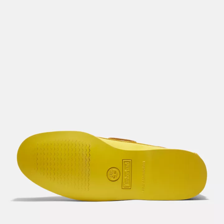 Chaussure bateau classique pour homme en jaune