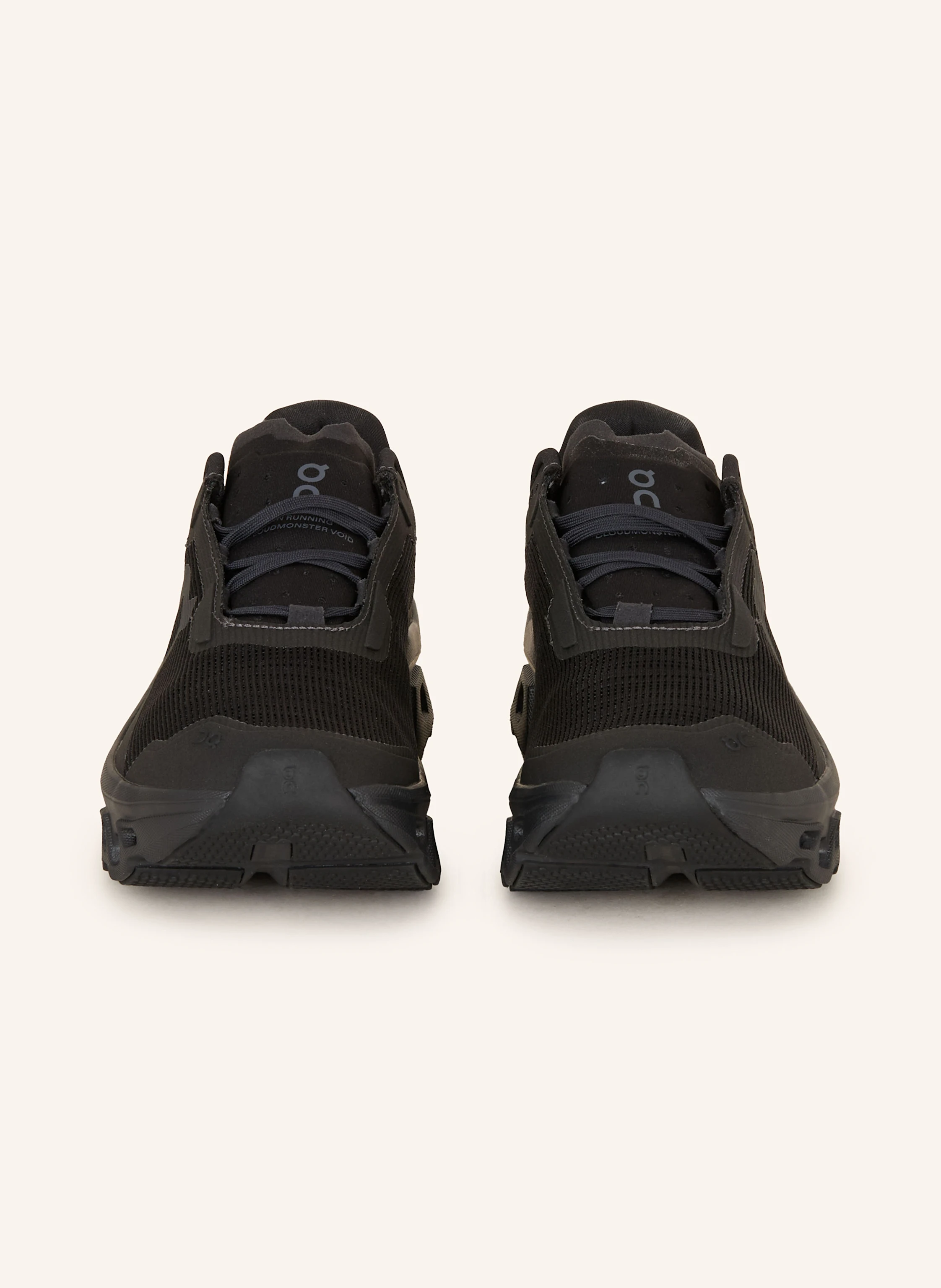 On Sneaker CLOUDMONSTER VOID