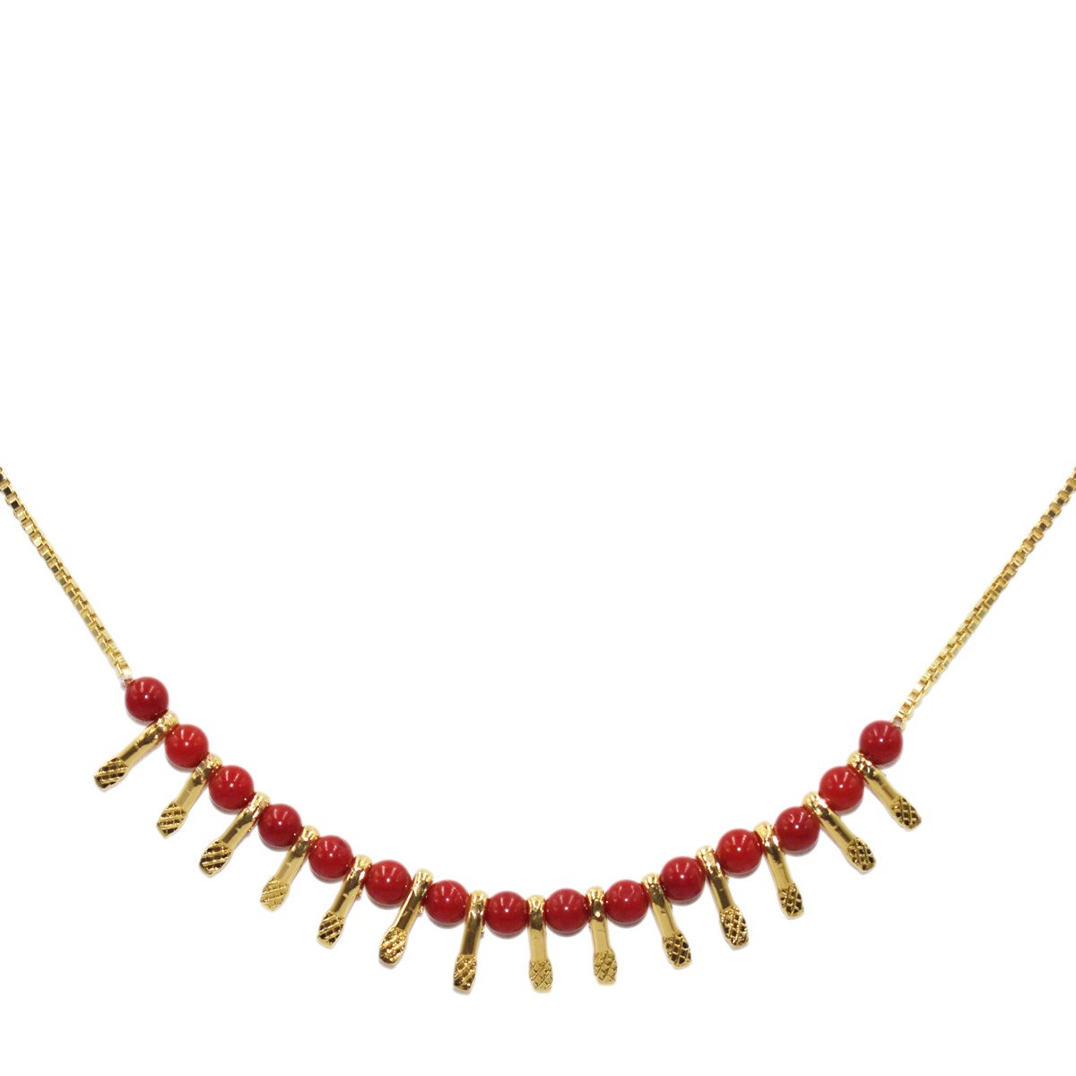 Collier chaîne et pampilles intercalées de perles de corail