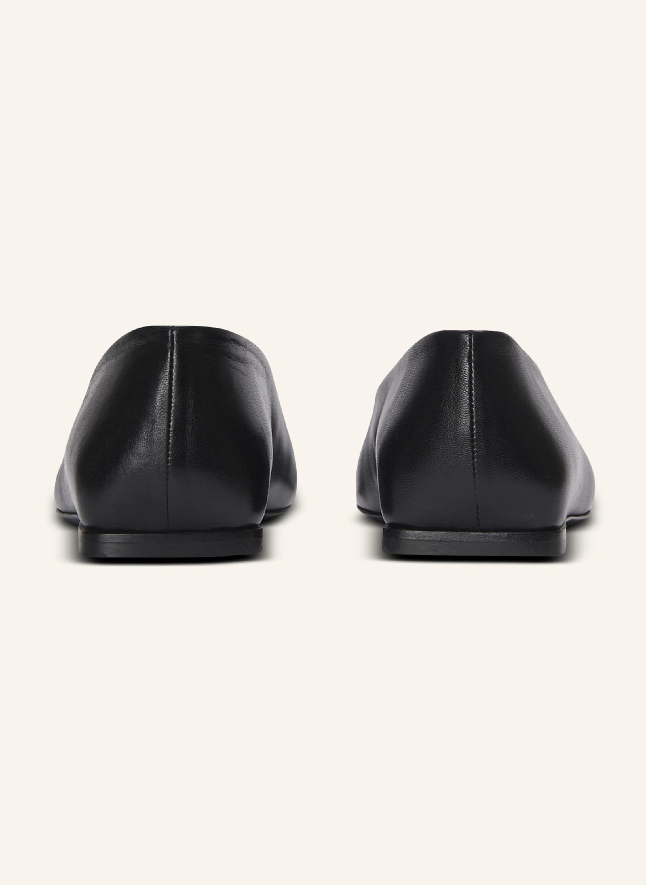 BALMAIN Ballerinas Safety Pin aus gerafftem Lammleder