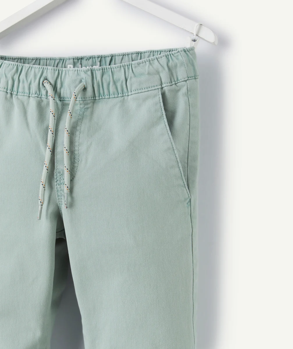 PANTALON SLIM GARÇON COUPE RELAX EN COTON BIOLOGIQUE VERT