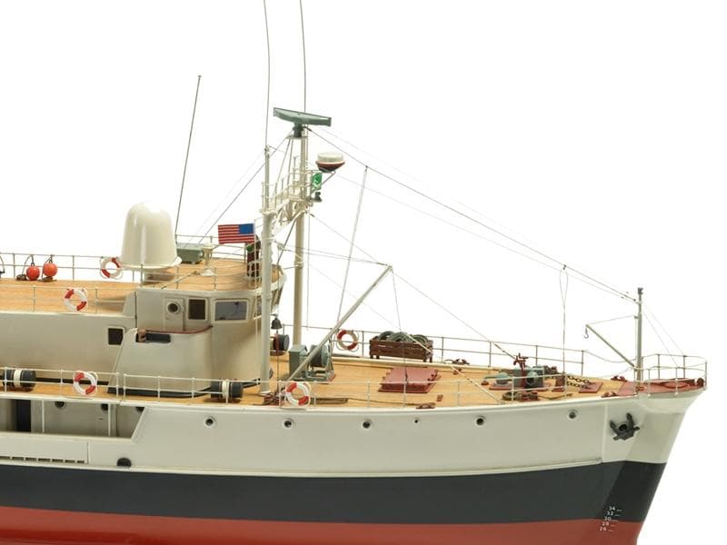 Billing Boats Bausatz Forschungsschiff Calypso, 940 mm 1:45 Vorbildgetreuer Ozeanforschungsschiff Modellbausatz