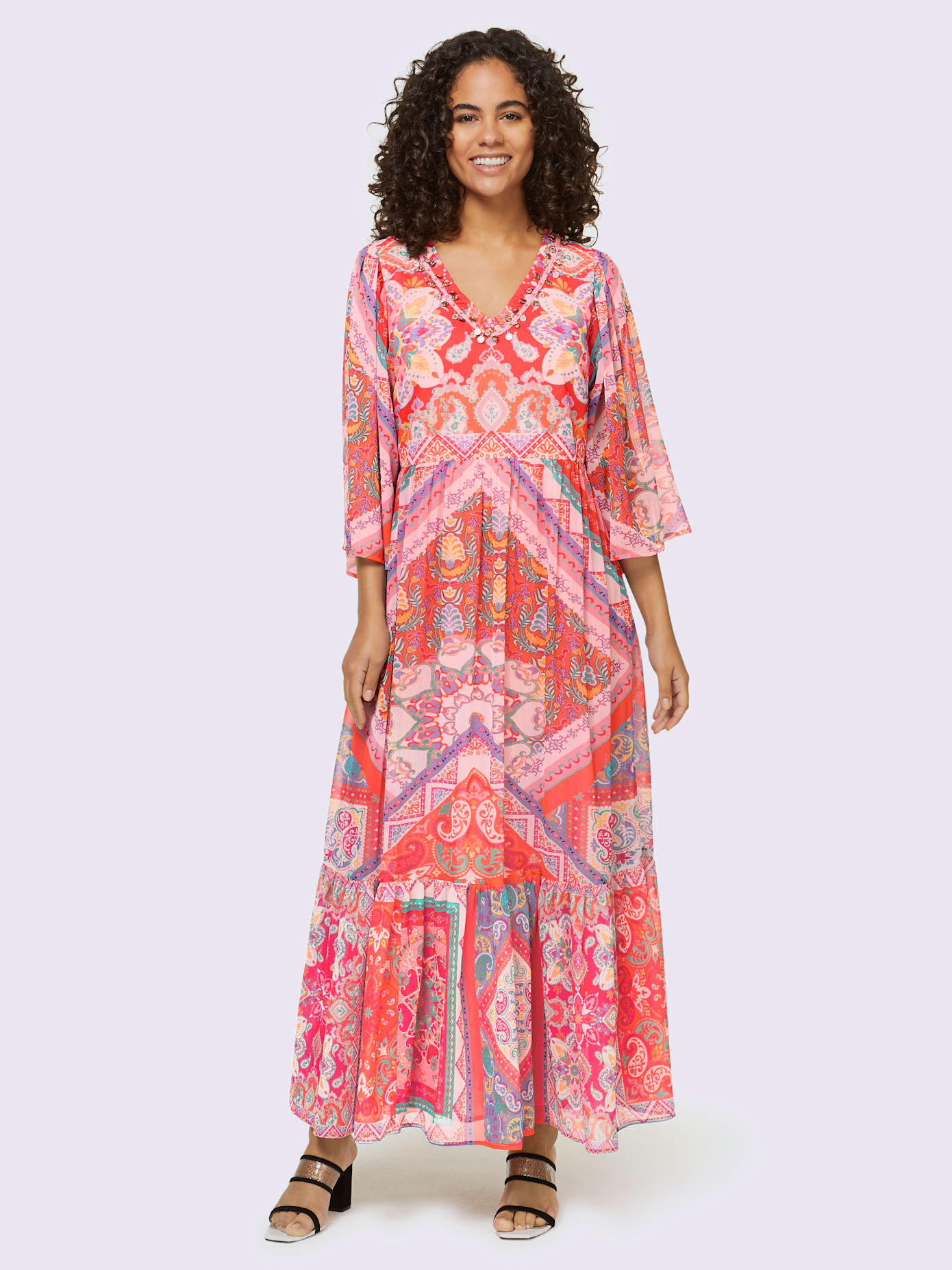 Robe imprimée superbes éléments décoratifs