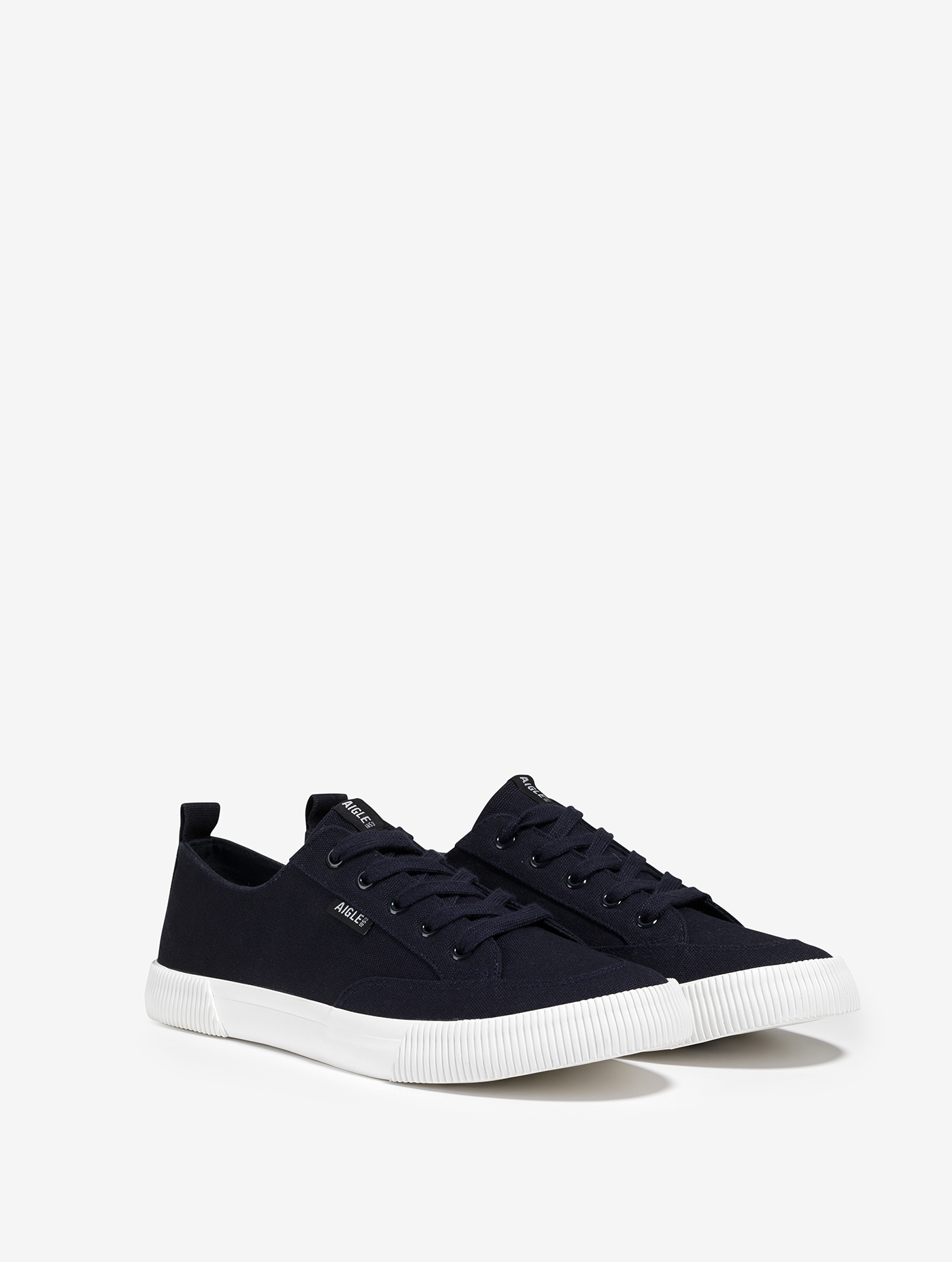 La sneaker en toile indémodable DARK NAVY