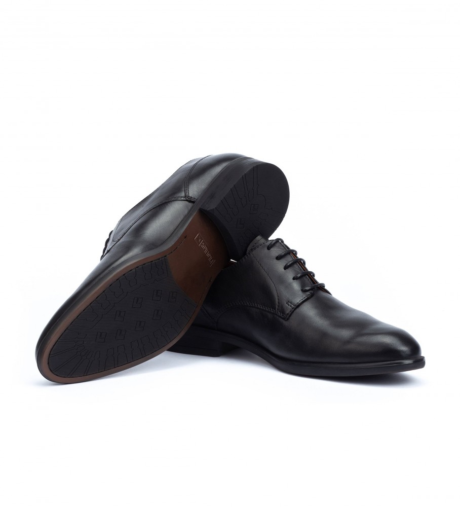 Sapatos Pikolinos Bristol M7J-4187 em couro preto