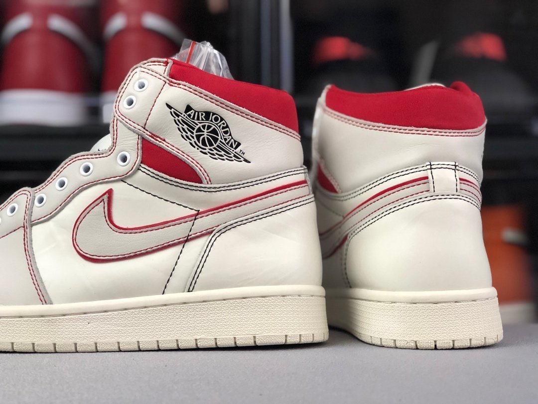 Jordan 1 Retro High Phantom Gym Red
