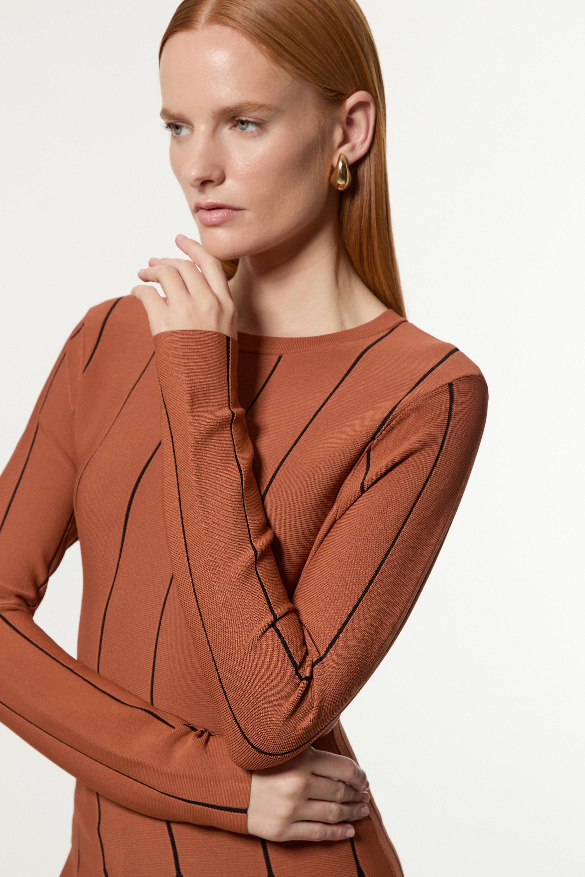 KarenMillen Pull en maille à manches longues