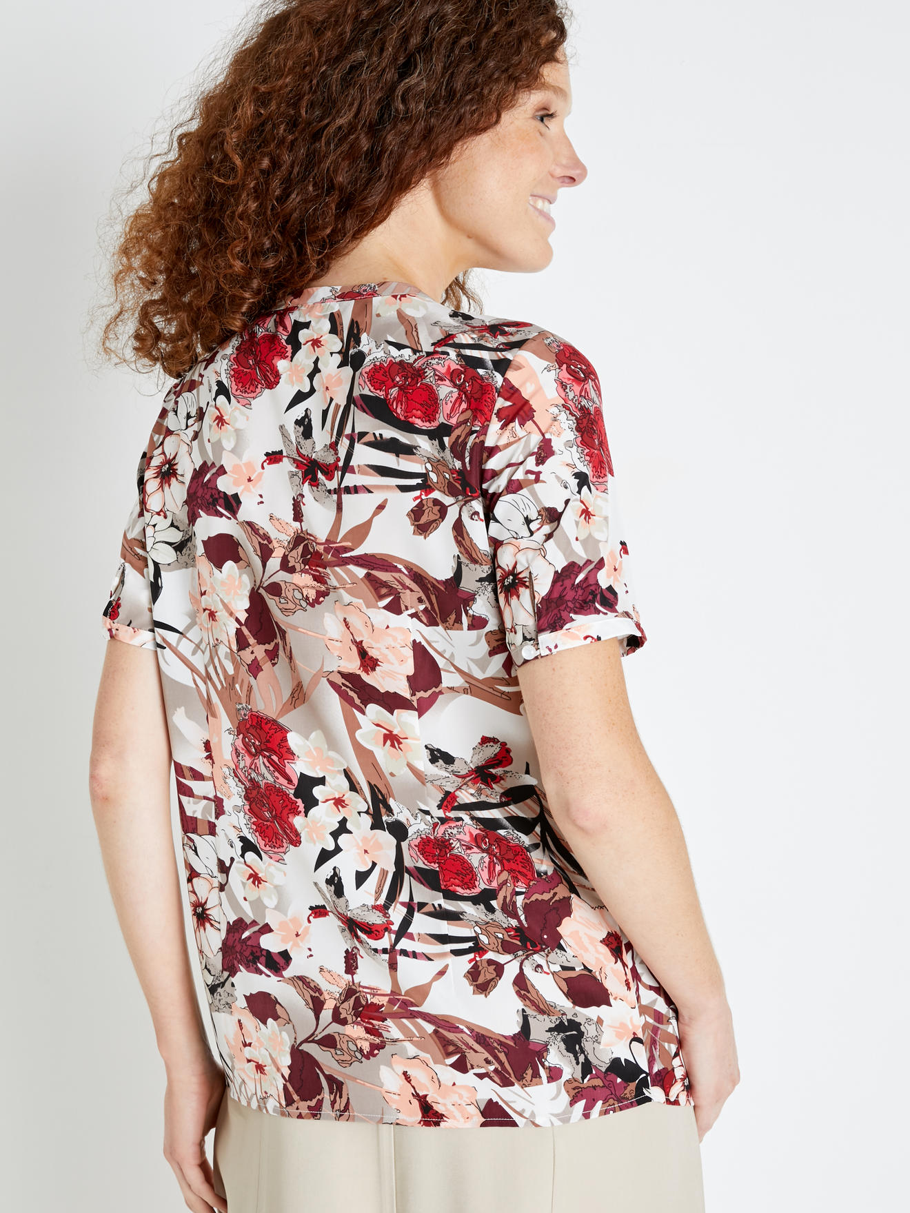Blouse en microfibre manches courtes