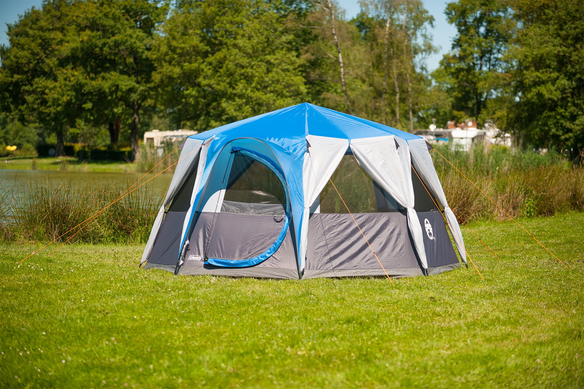 Coleman Octagon Familienzelt blau für 8 Personen