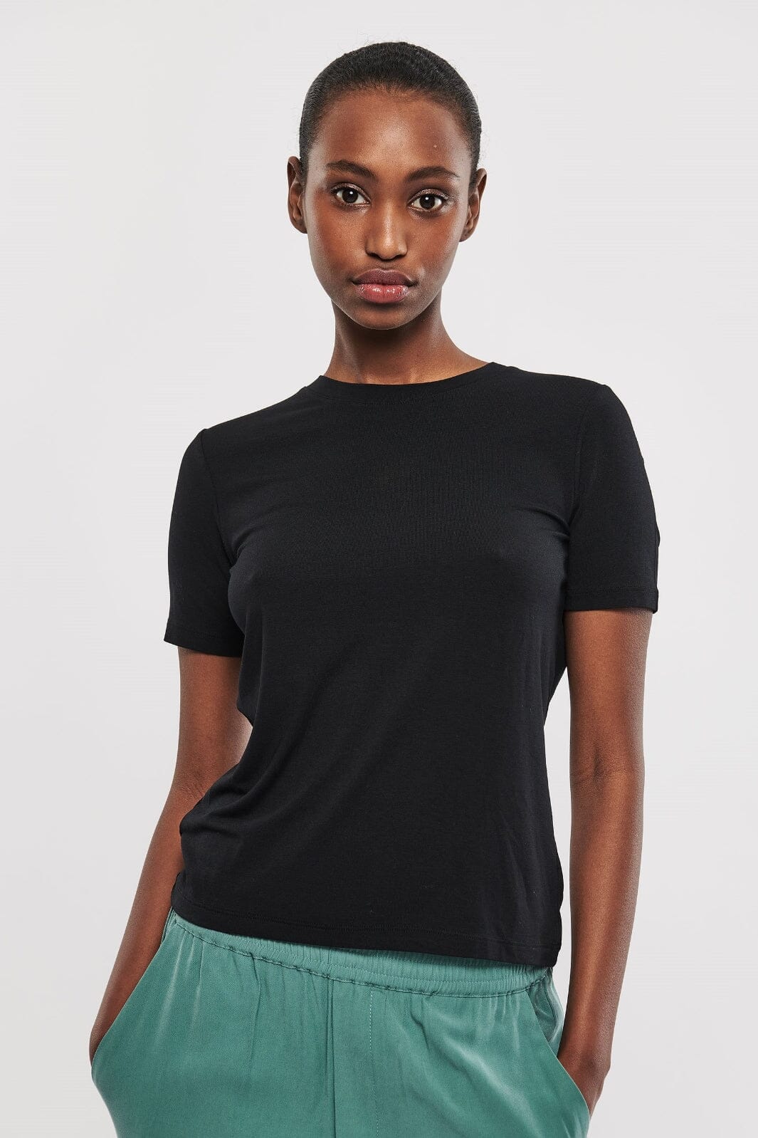 MbyM Julie-M black