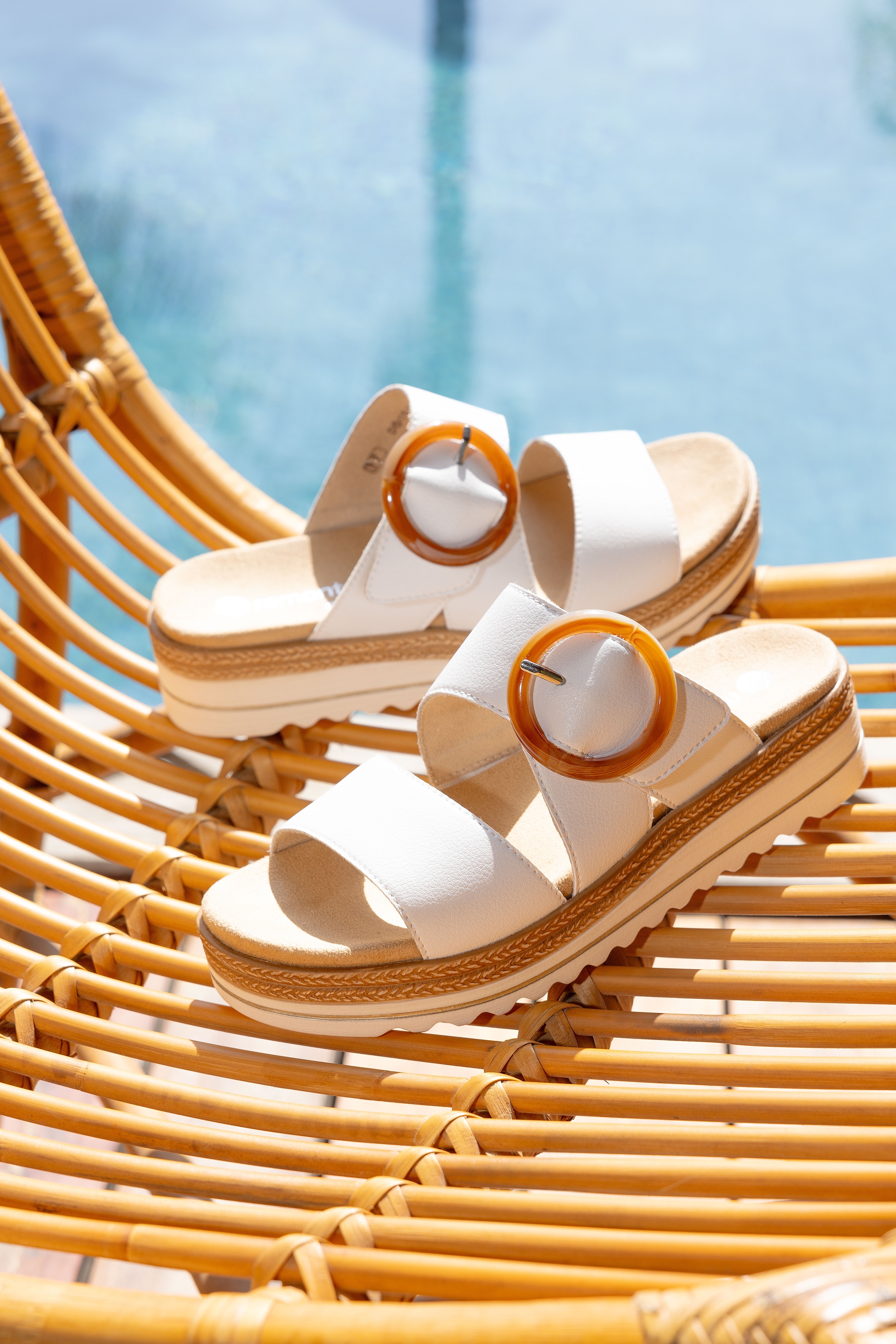 Remonte Pantolette  , Keilabsatz, Sommerschuh, Schlappen mit Zierschnalle