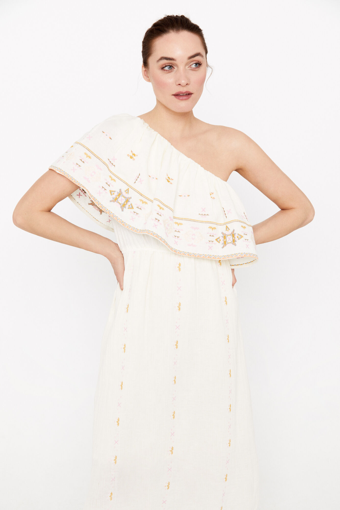 Vestido rústico bordado - Branco
