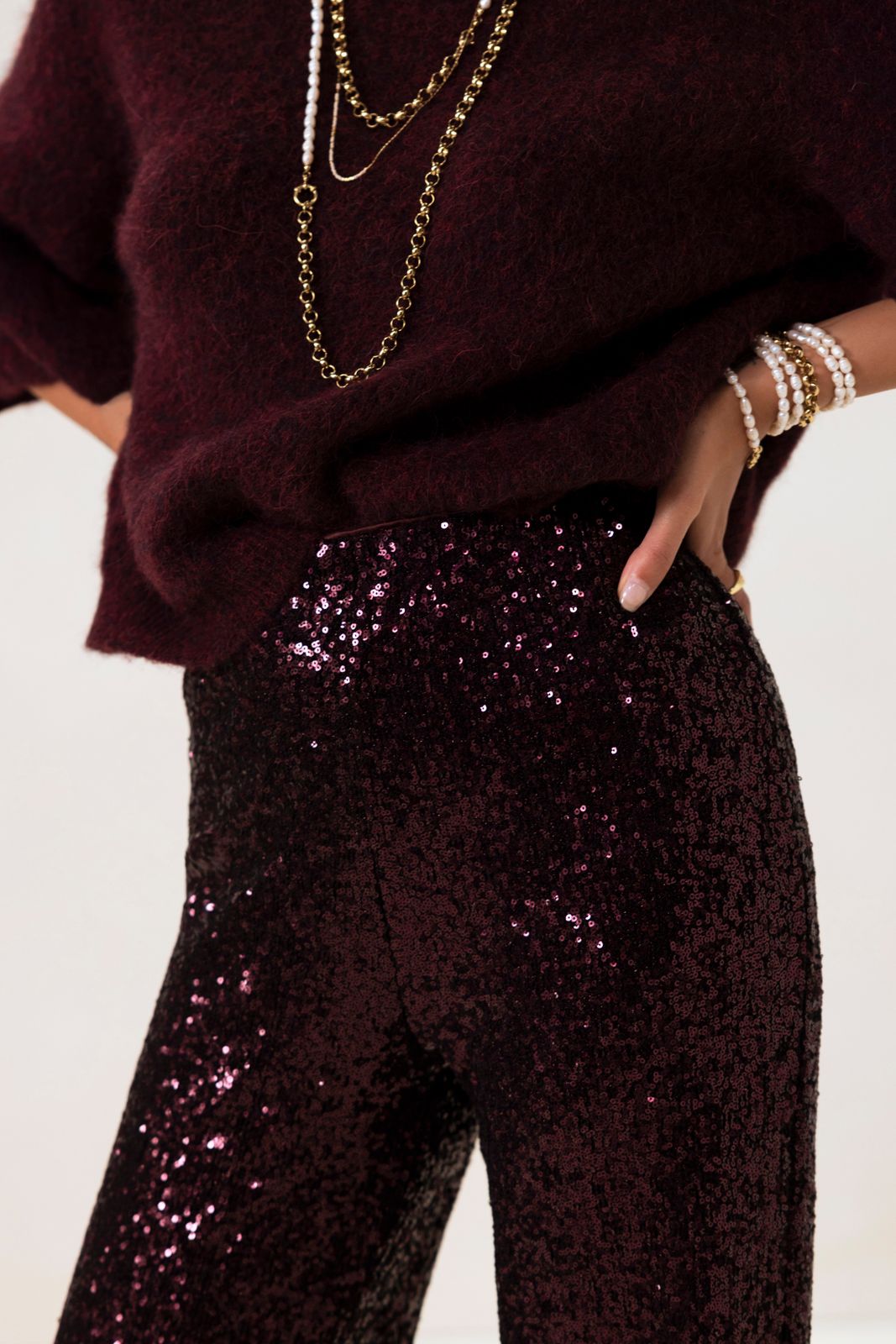 Bordeaux rode broek met pailletten