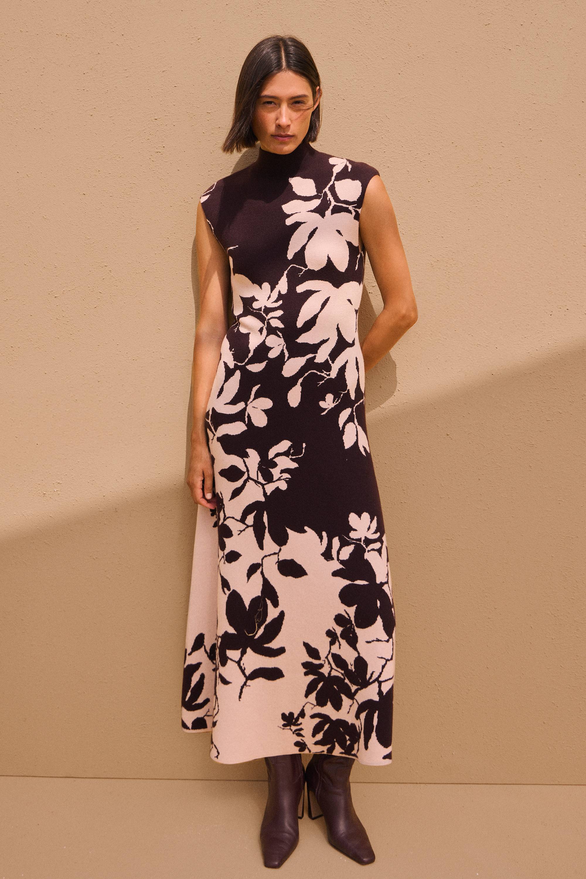 KarenMillen Robe Longue Tricotée à Motif Floral Jacquard