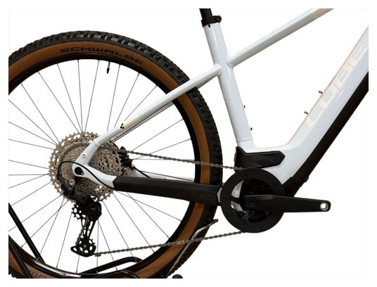 Produit reconditionné . Cube Reaction Hybrid Pro 625 SHIMANO 2024 . VTT électrique . Cube . très bon état