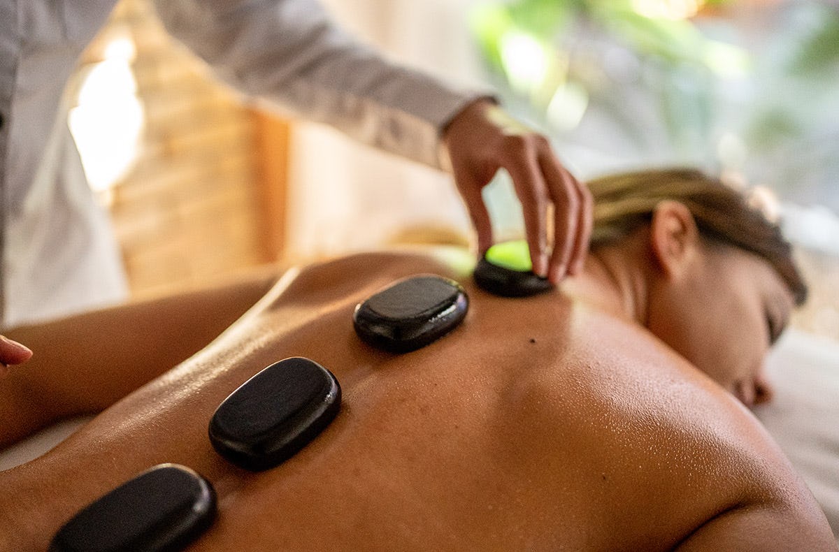 Hot Stone Massage Cremlingen