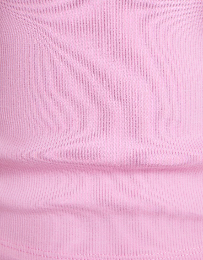 Camiseta canelada de manga curta