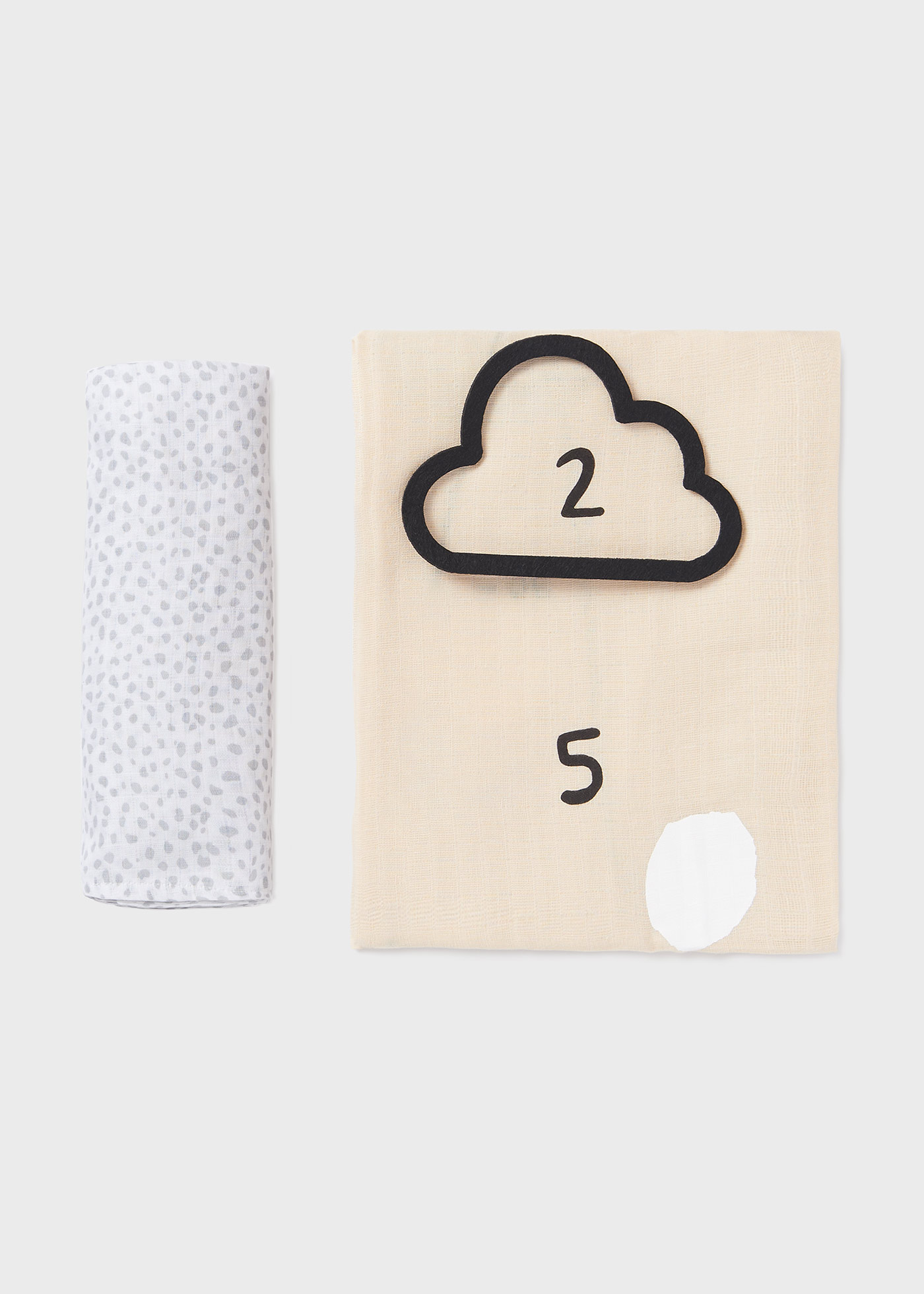 Conjunto de 2 cotonetes de algodão para medir o tamanho do bebê, com gaze.
