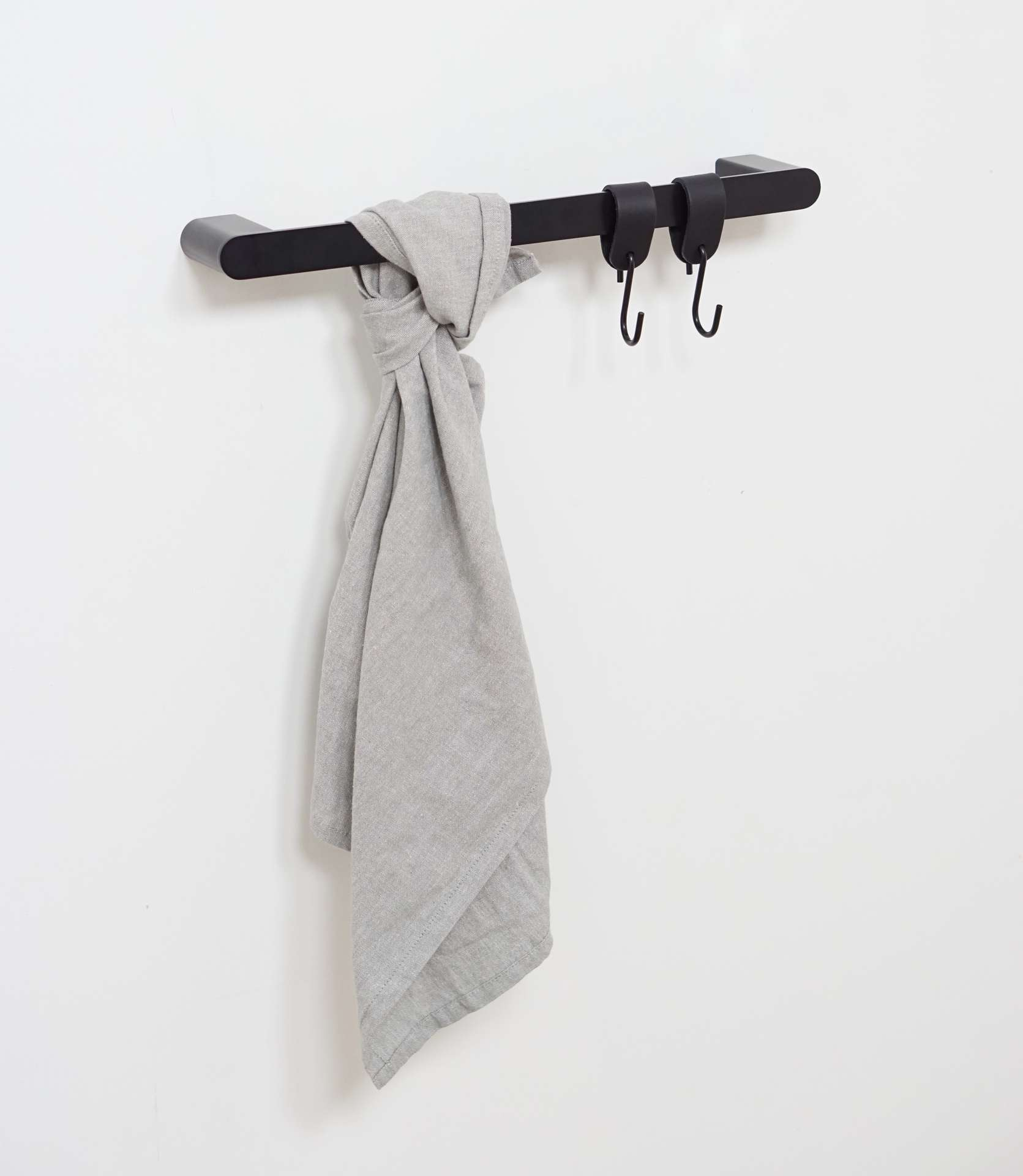 YIRMI 40cm | Zwart