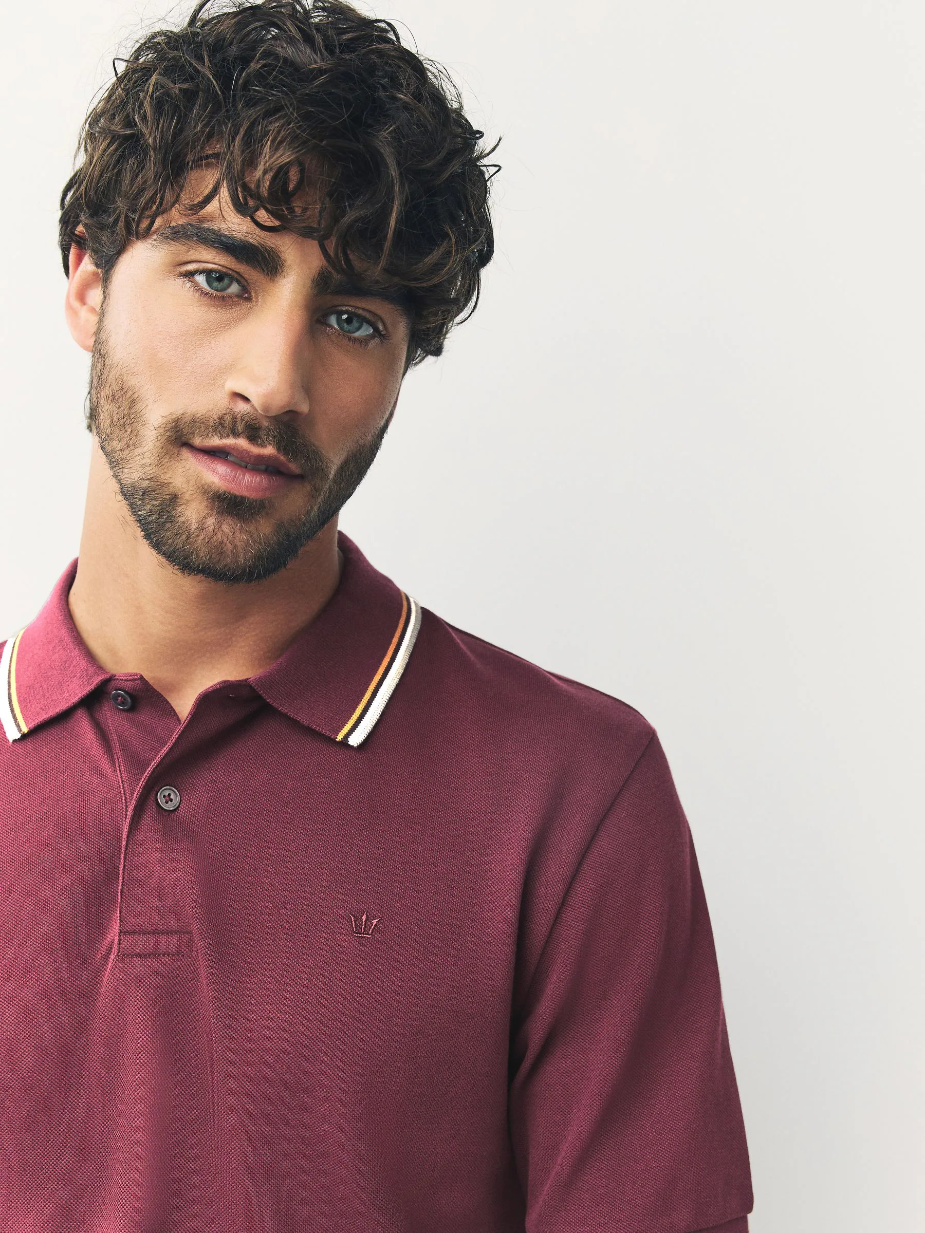 Bordeauxrood - Regular fit poloshirt met korte mouwen en contrasterende randen