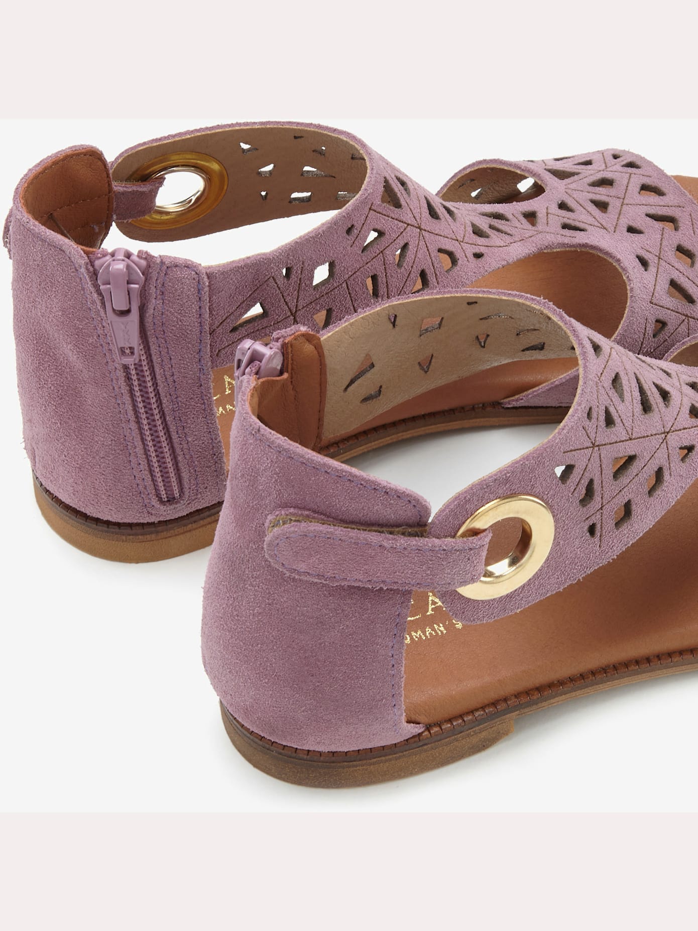 Sandales cuir de qualité, très doux et confortable