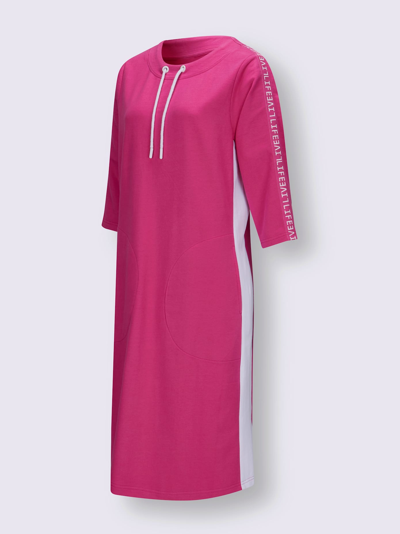 Robe en matière sweat coupe affinante
