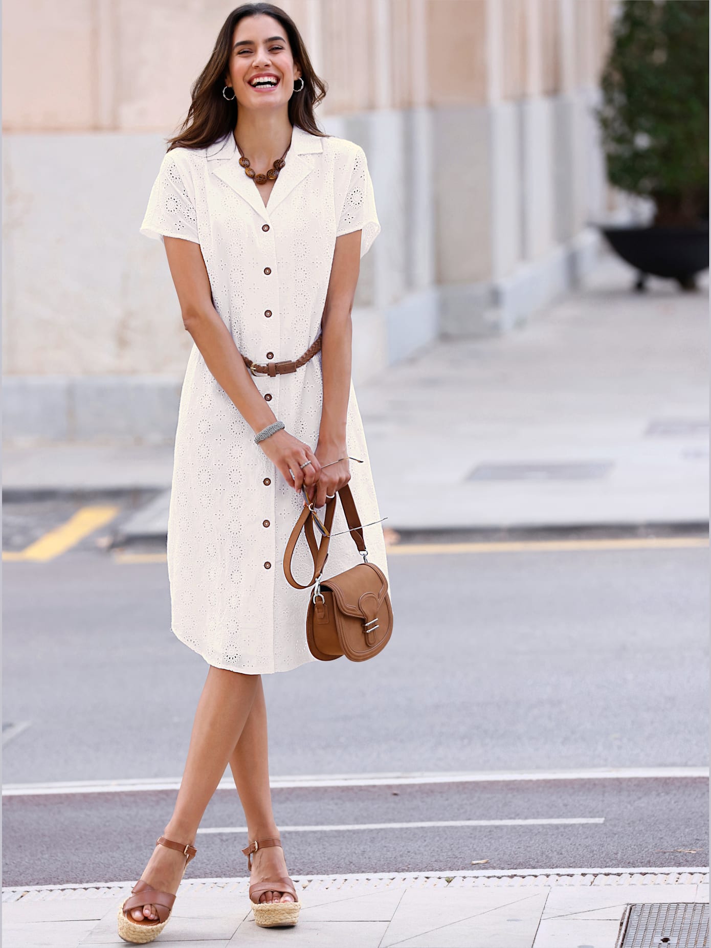 Robe dentelle de madère 100% coton