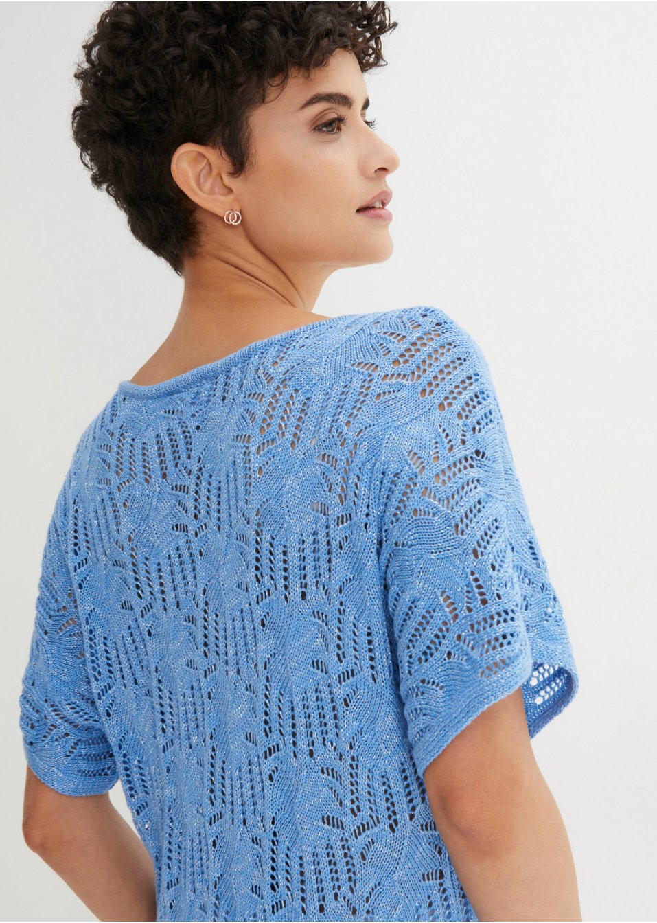 Pull ajouré