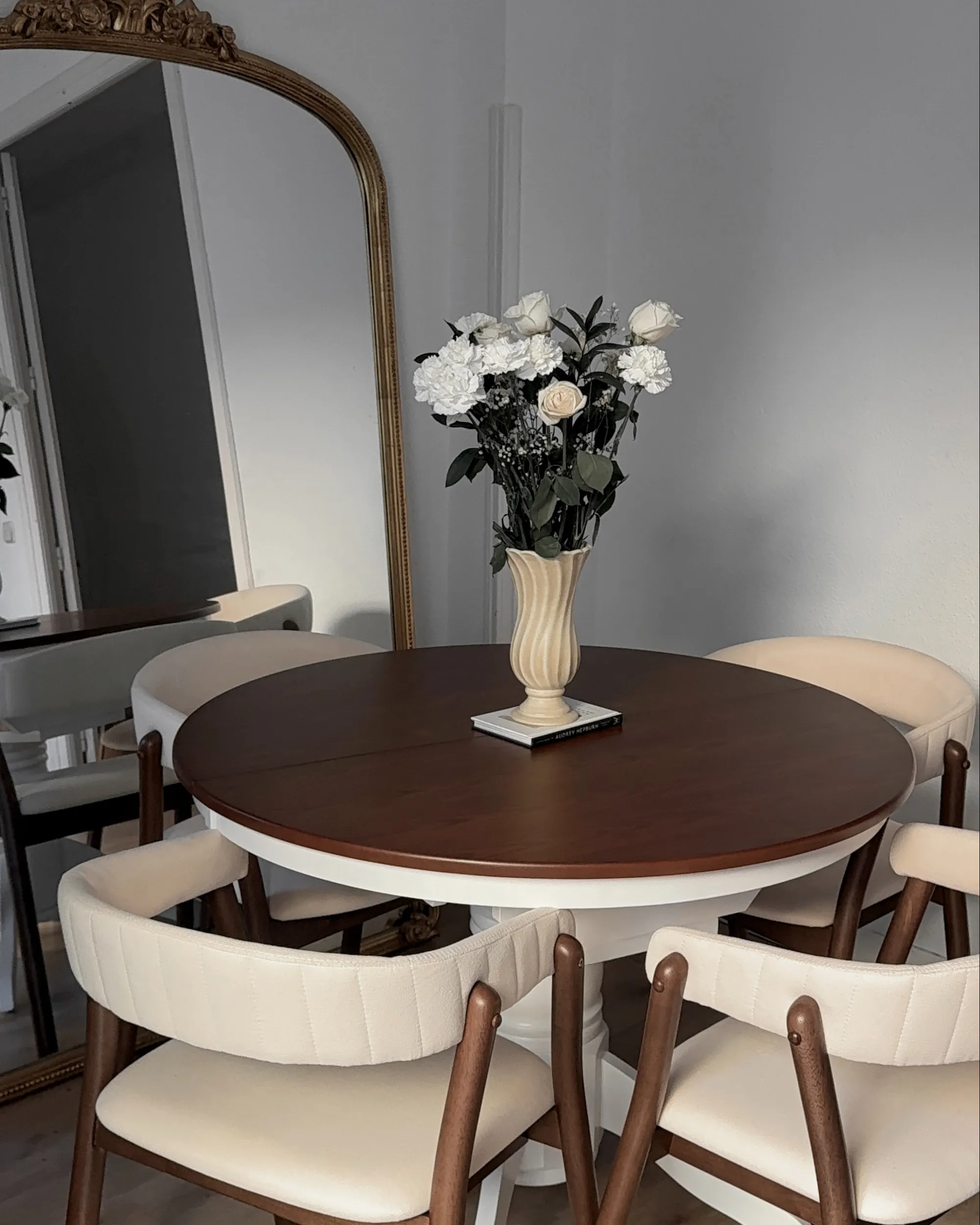 Eettafel uitschuifbaar AKRON Bruin essenhout 106 cm Hout 106/150 cm
