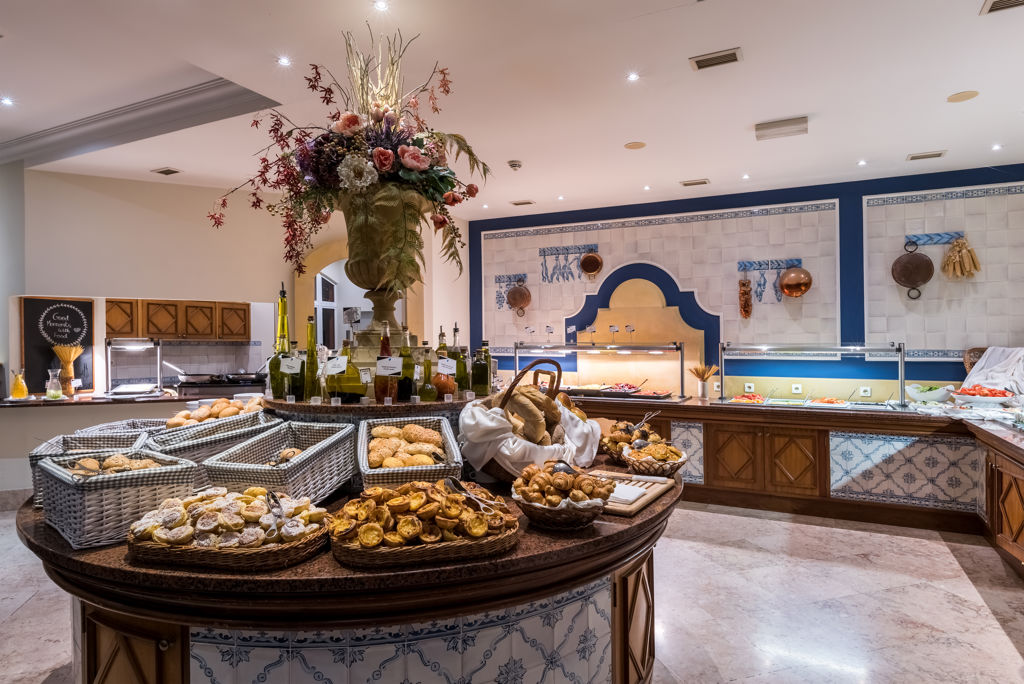Pestana Village Garden Halfpension - Hotel