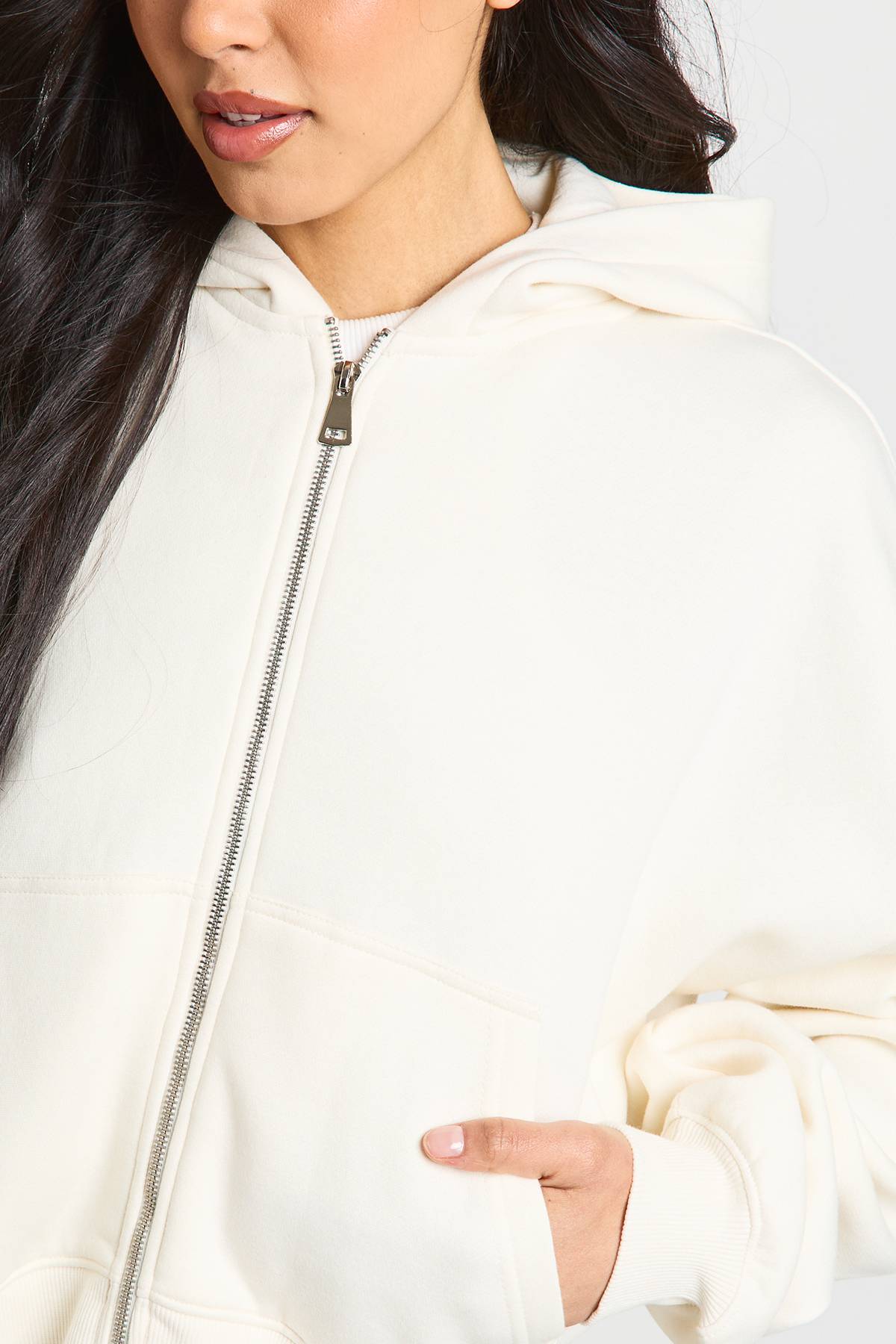 boohoo Sweat À Casynthétiqueche Oversize Long Avec Fermeture Éclair Et Manches Ballon Bouffantes