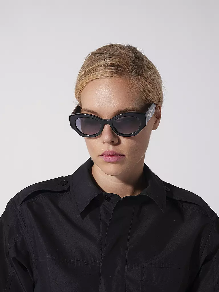 GUCCI Sonnenbrille GG1553S schwarz