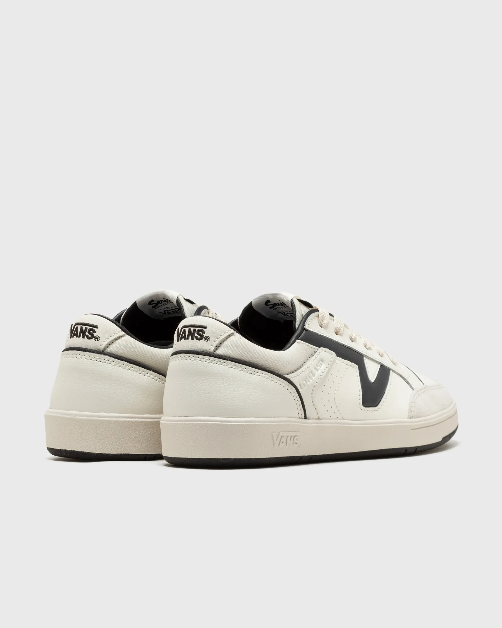 Vans Lowland CC JMP R
