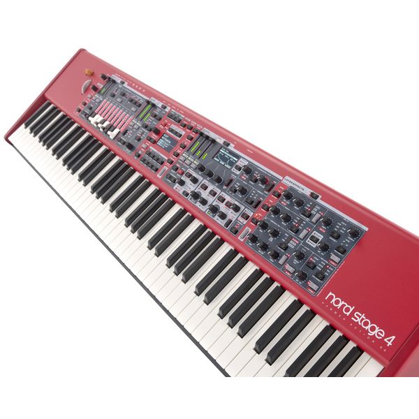 Clavia Nord Stage 4 88 Wood Stand Bundle