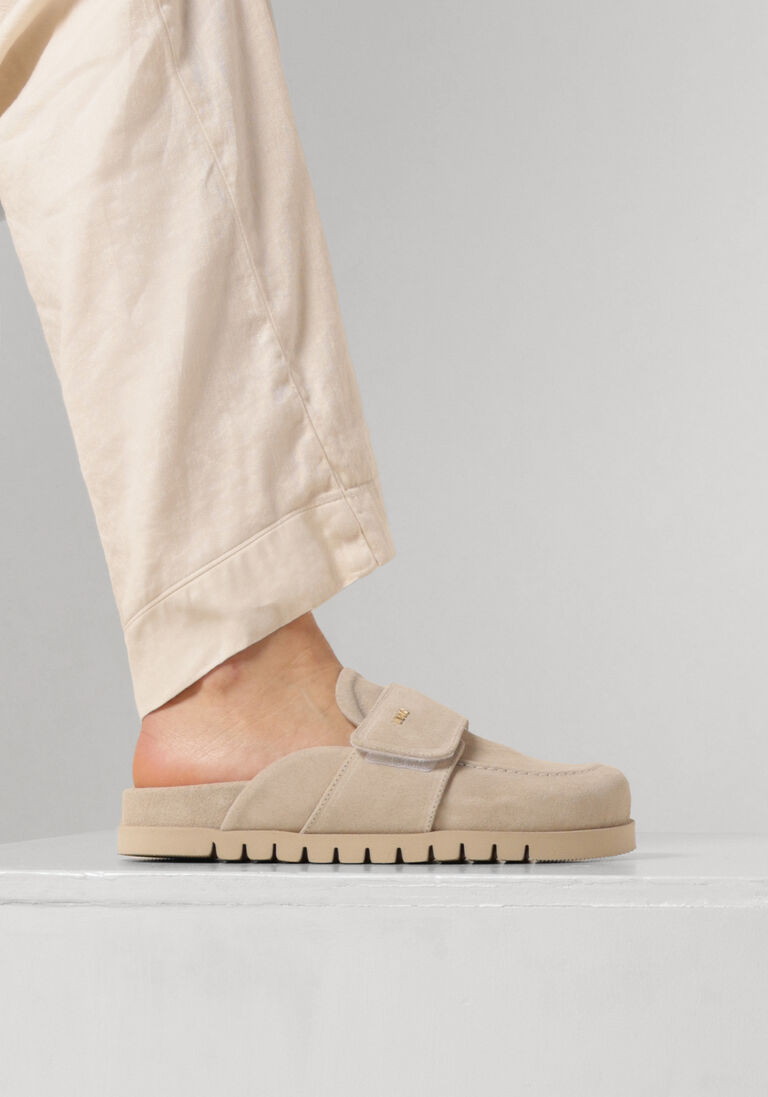 NUBIKK beige nubikk slippers teddy montana