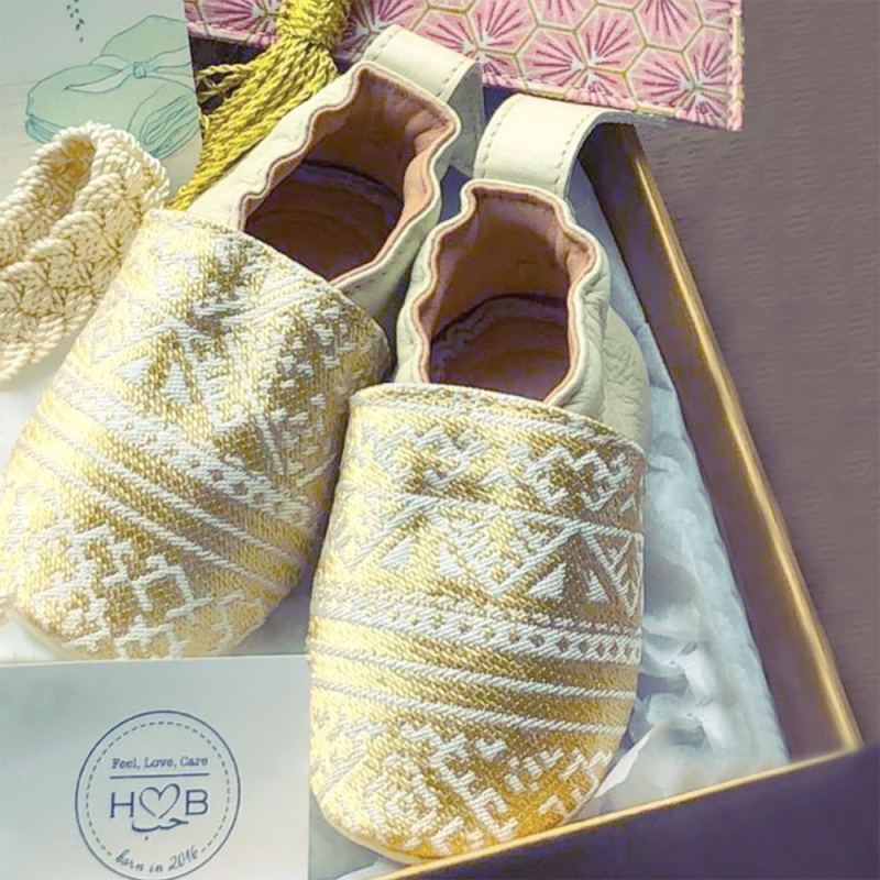 Hob Hob Athar Noor Brocard Doré Blanc Maldives