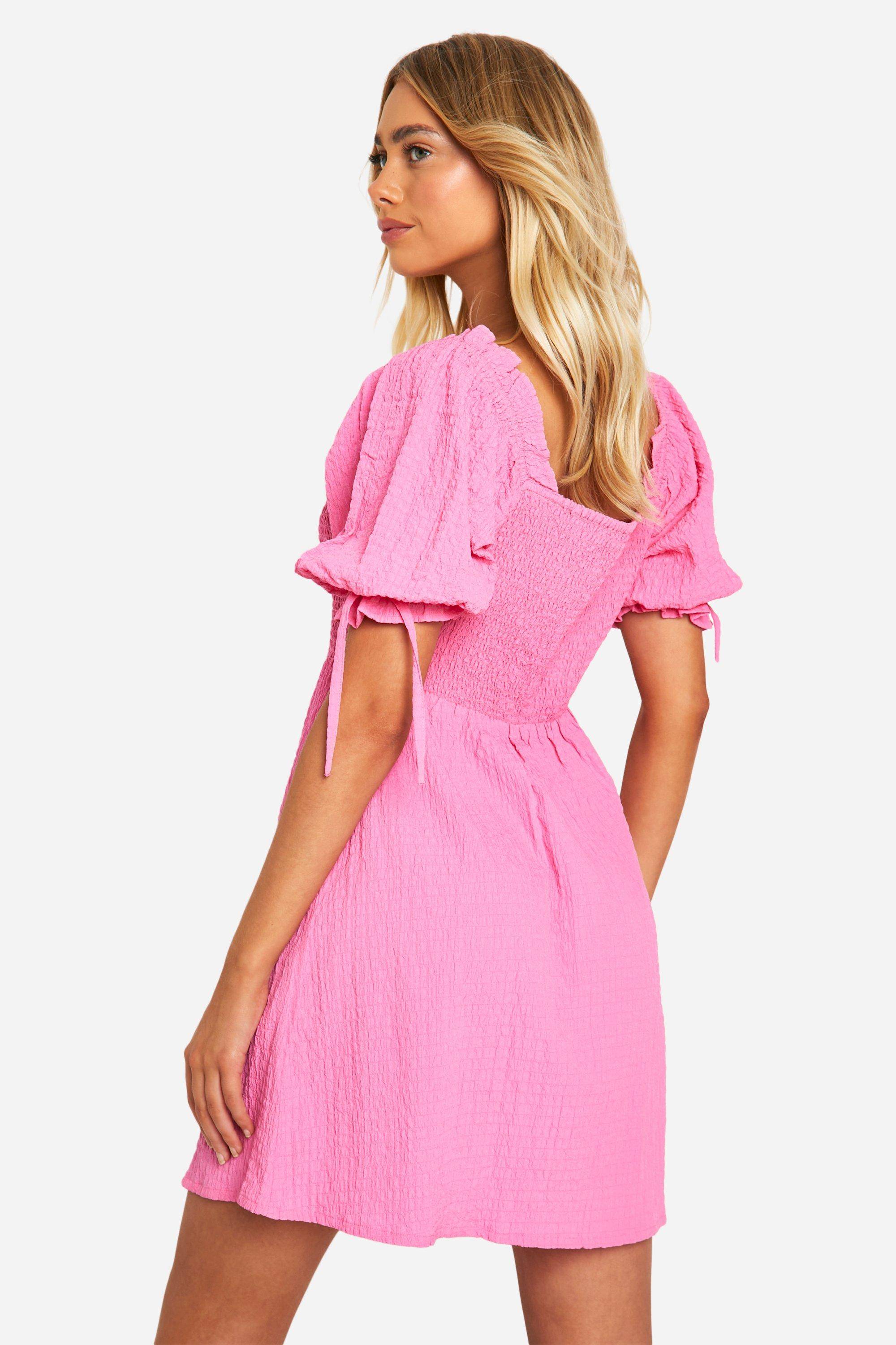 boohoo Robe babydoll texturée à manches bouffantes