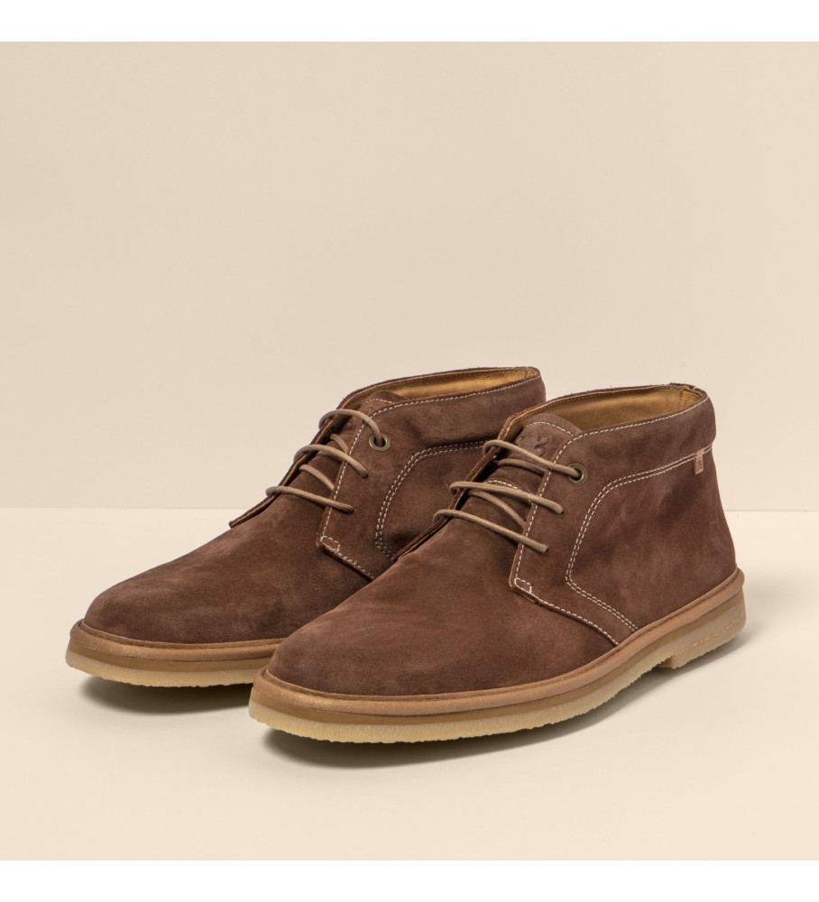 Sapatos de couro Naturalist N5950 em camurça de seda cor chocolate