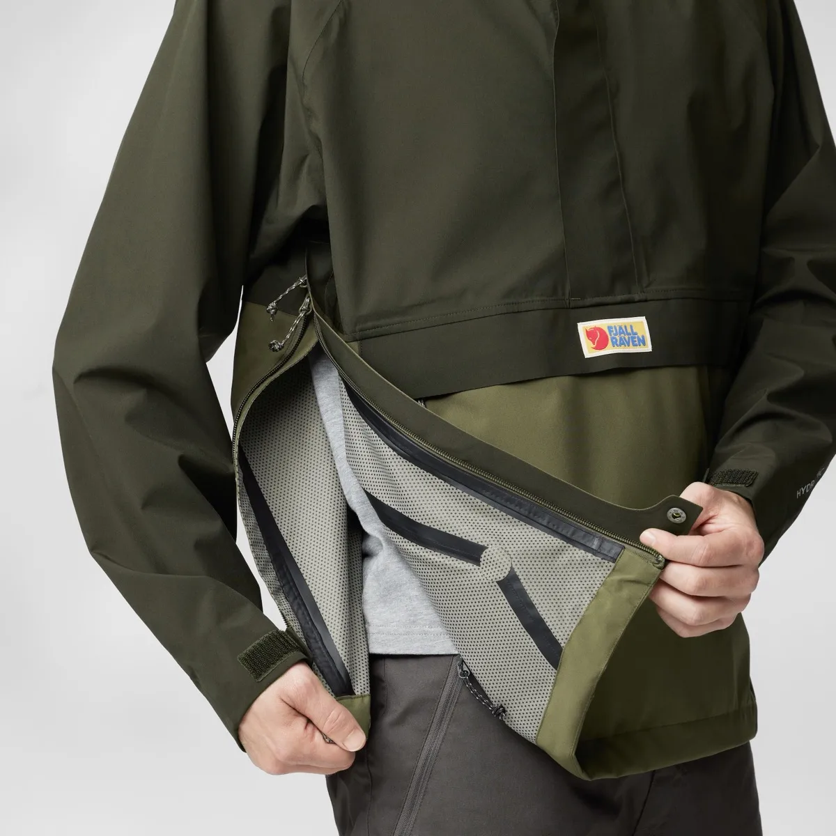 Fjällräven Men's Vardag Hydratic Anorak Deep Forest/Laurel Green