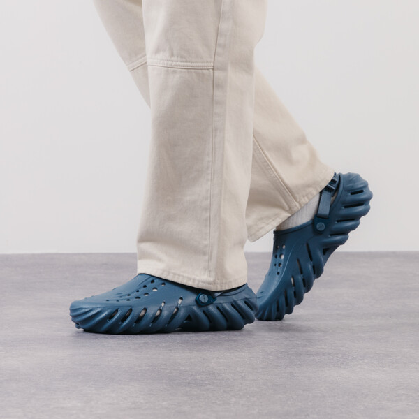 CROCS ECHO CLOG