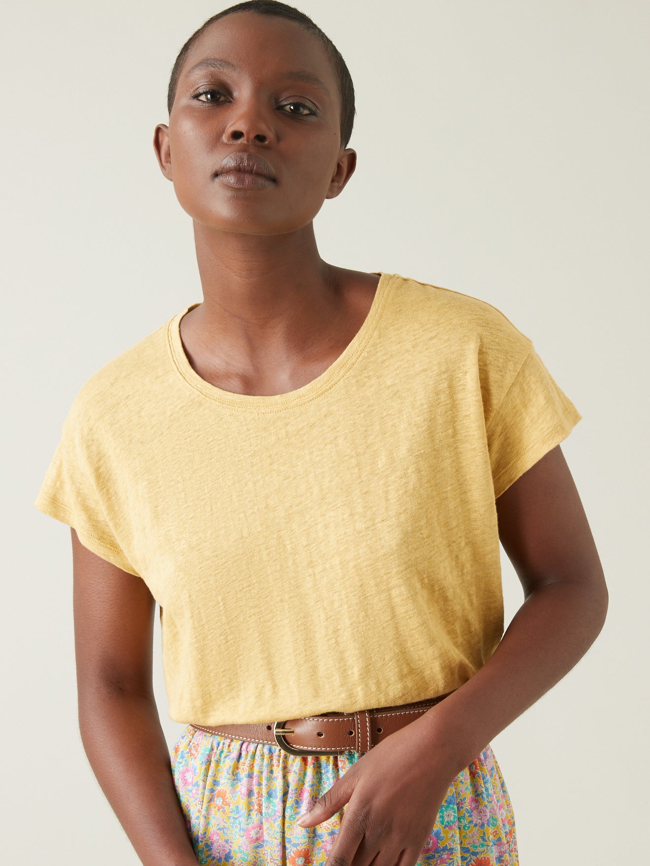 T-shirt lin femme col rond