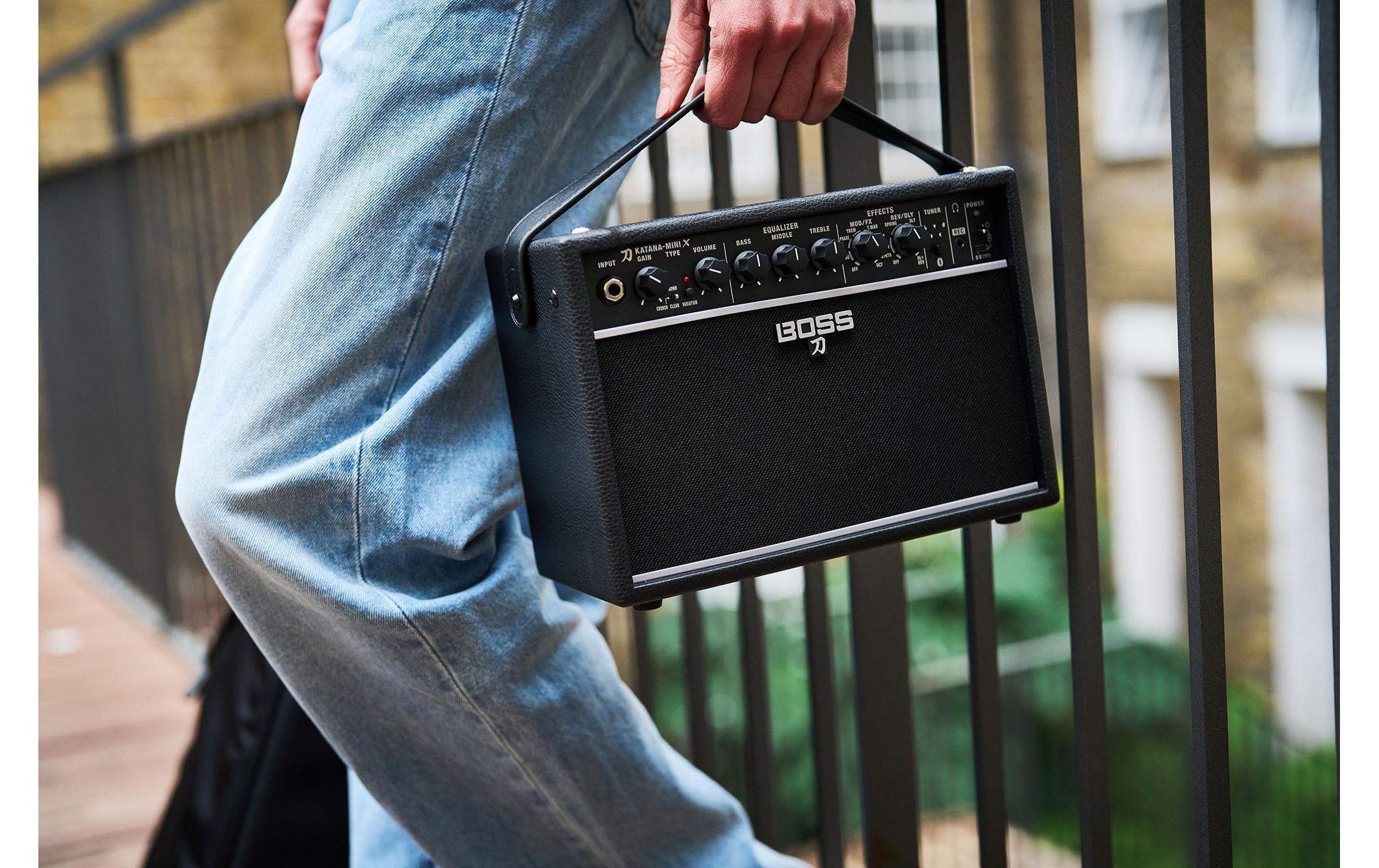 Combo Katana-Mini X<br>10 Watt Mini-Verstärker mit Katana-Sound