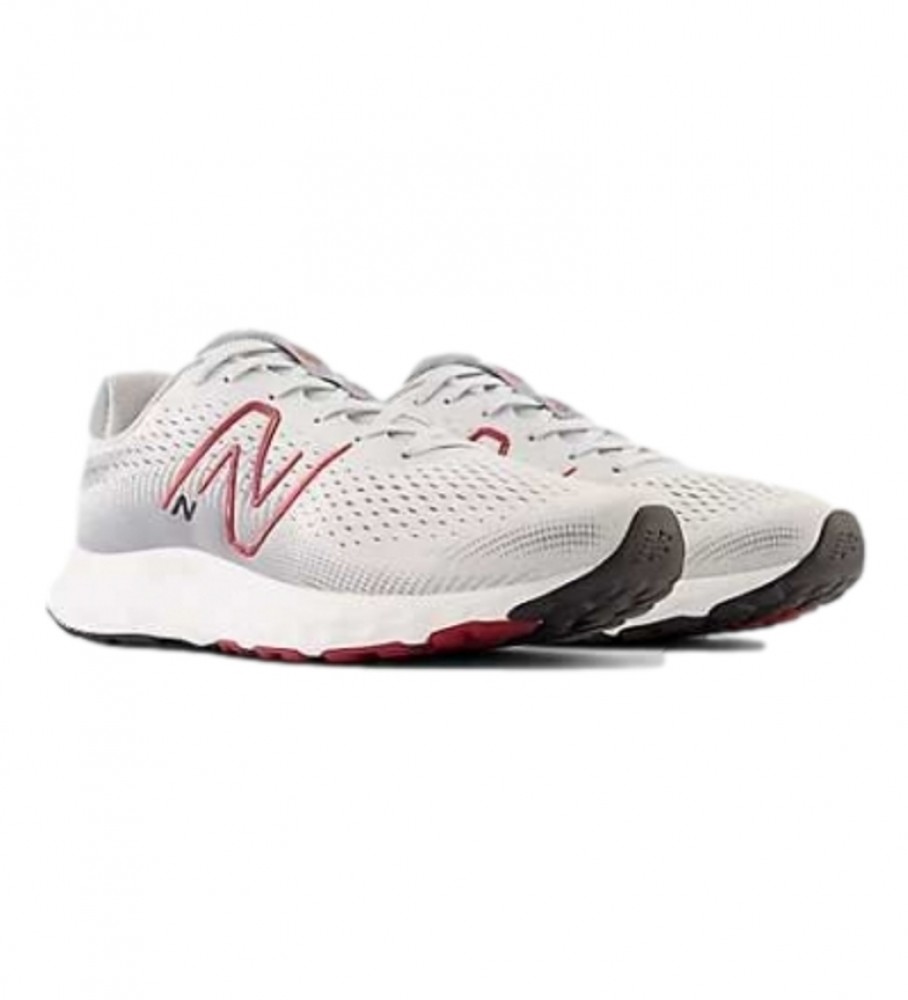 Tênis New Balance 520v8 Cinza