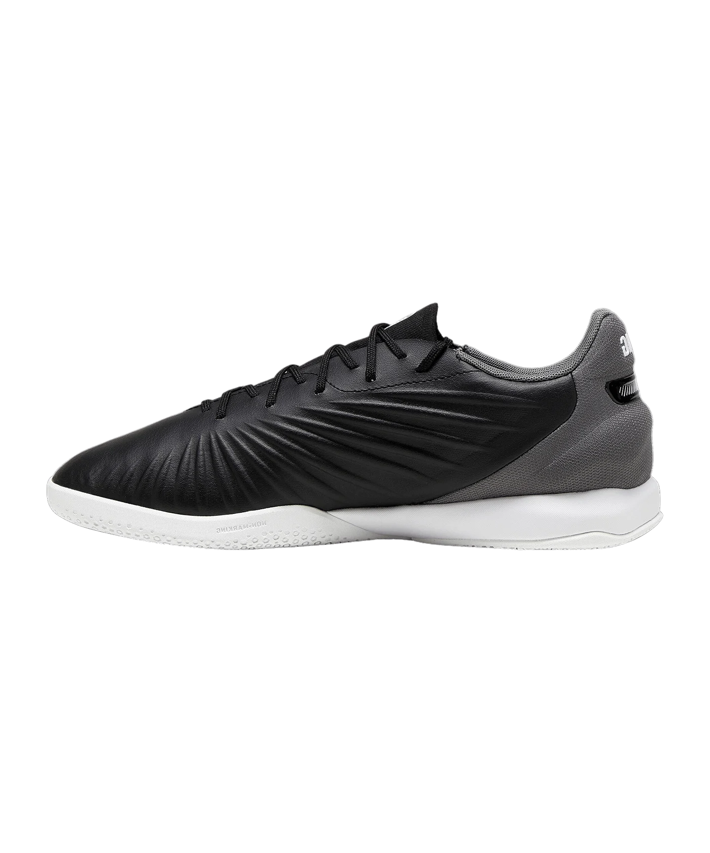 PUMA KING Match IN Eclipse Schwarz Weiss F01