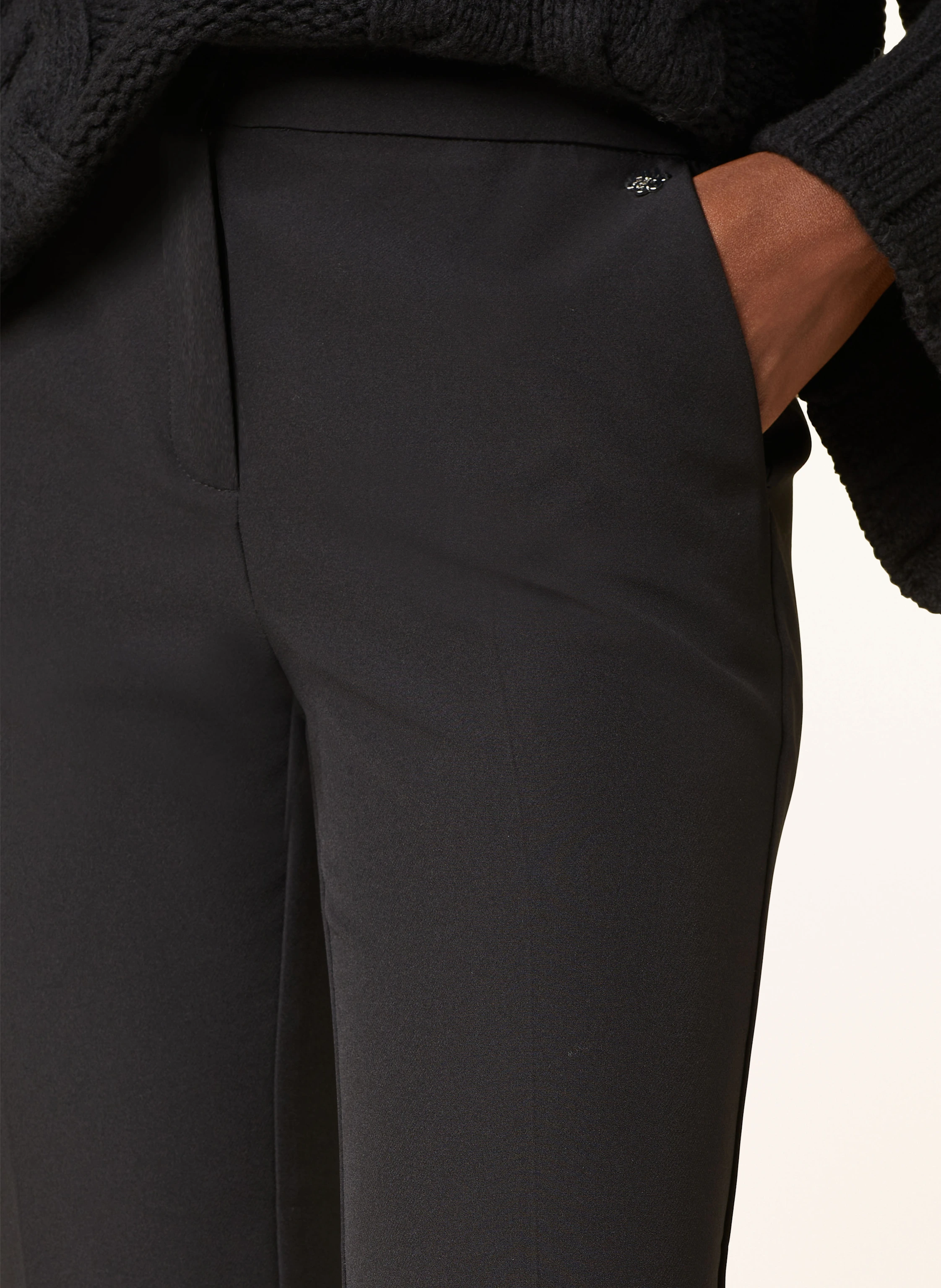 HUGO Hose HAGONIA