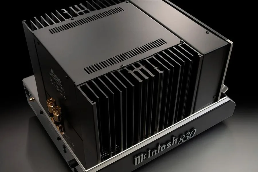 McIntosh MC830 Amplis de puissance