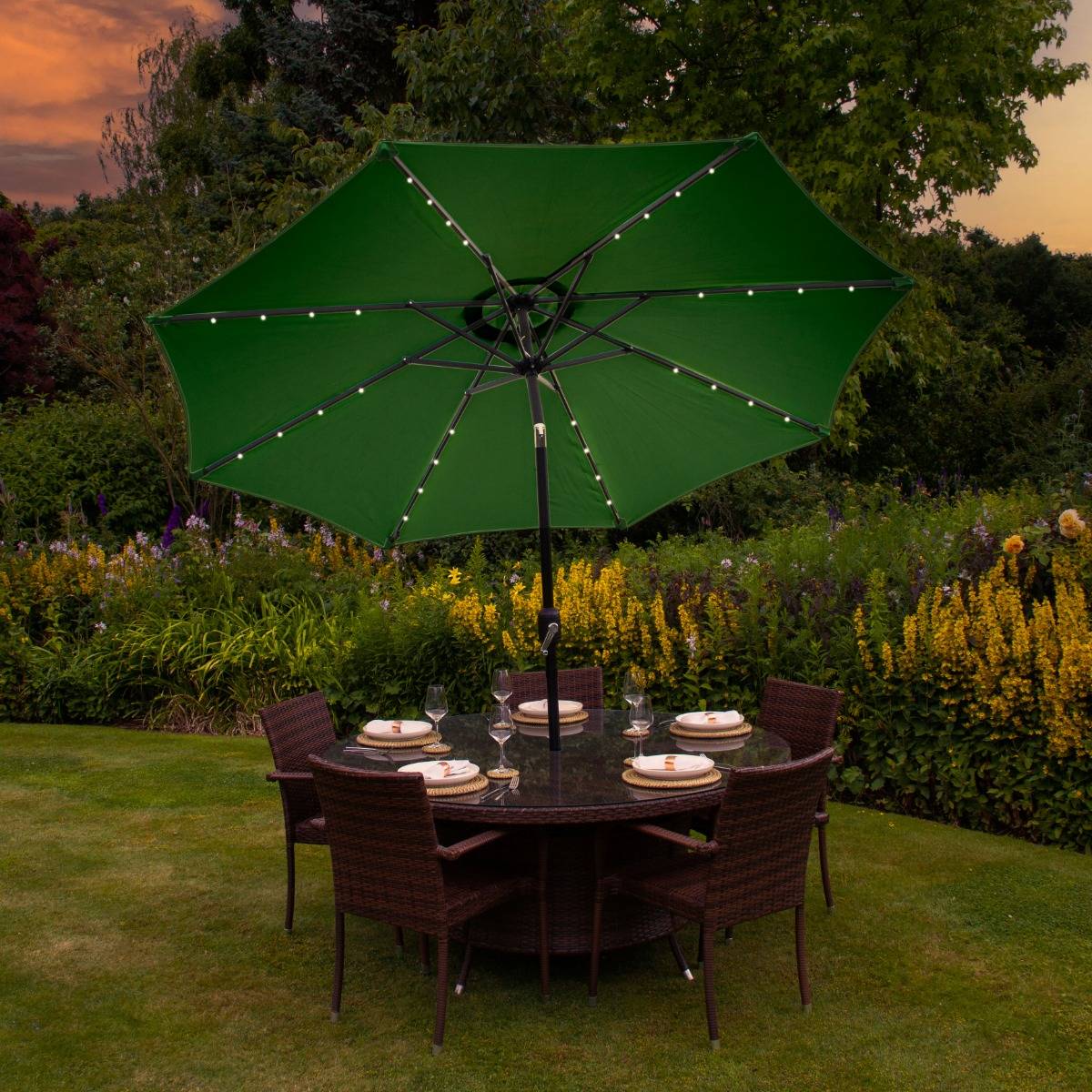 Monstershop 270 cm LED parasol met kantelfunctie - Green