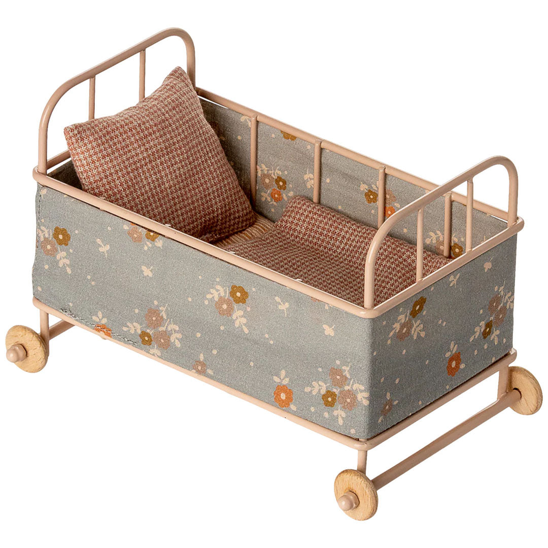 maileg poppenreisbed voor micro konijn - powder - 16 cm