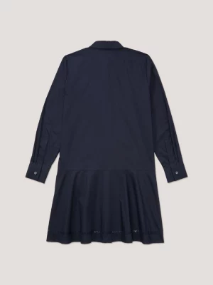 Vestido camisa na altura do joelho com detalhe de renda adaptável