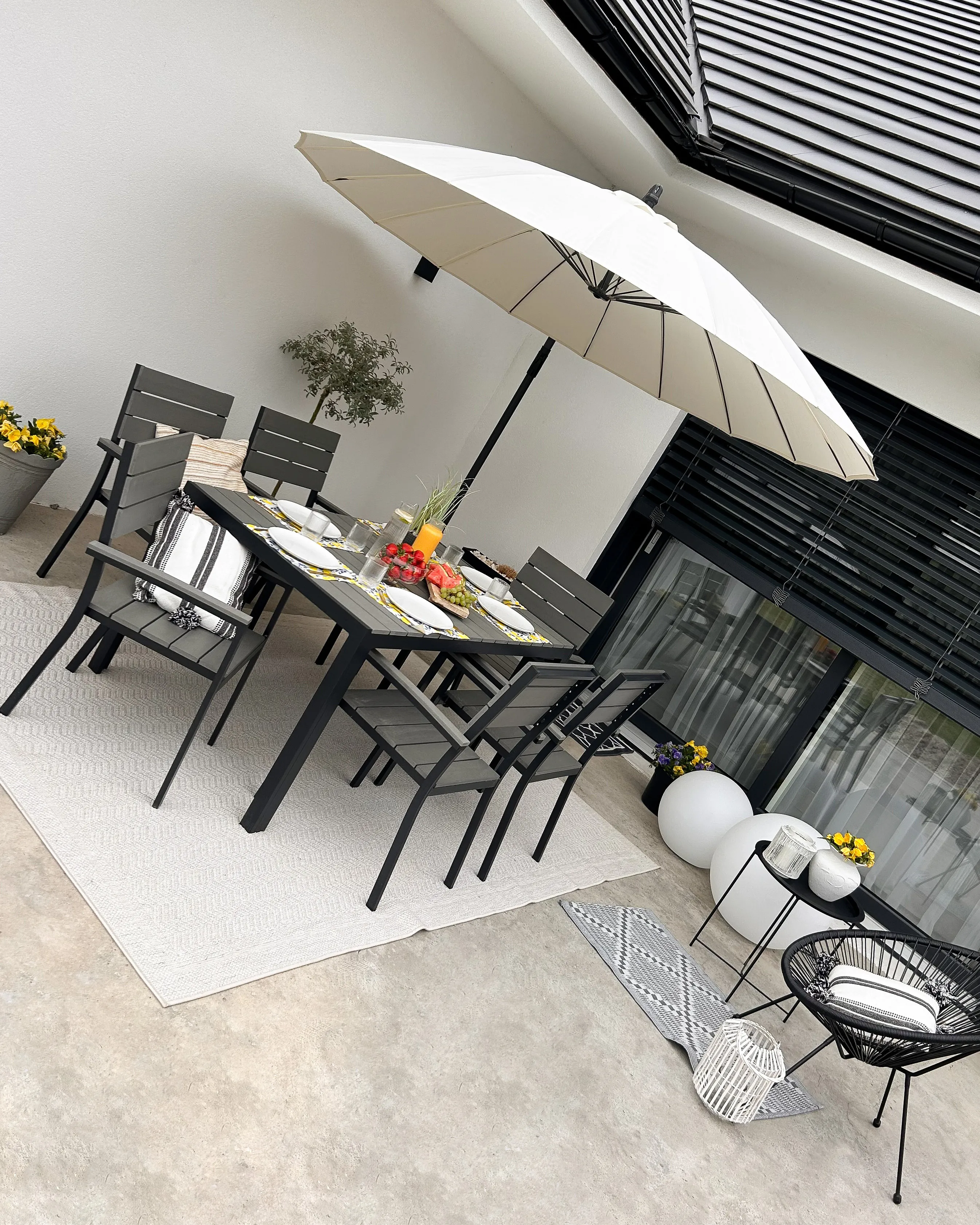 Zweefparasol 268 cm CALABRIA II Lichtbeige